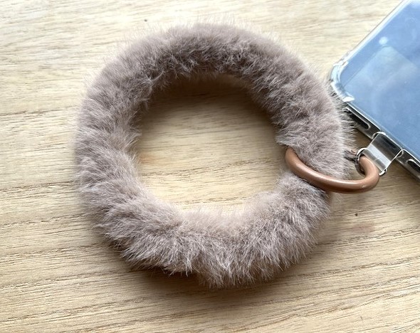 �󓴂̒��a�͖�6.5cm