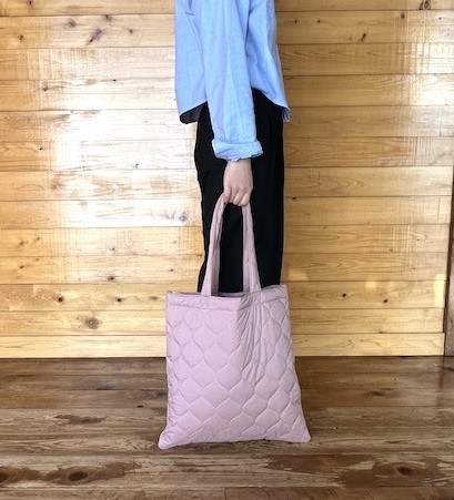 �莝���X�^�C�����ƒn�ʂɂ�����