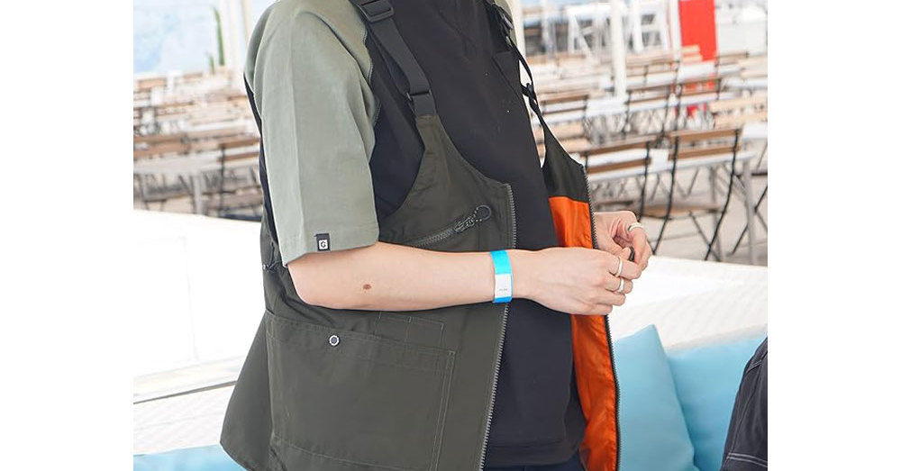 最終お値下げ‼️BODYSONG. アウトドアベスト