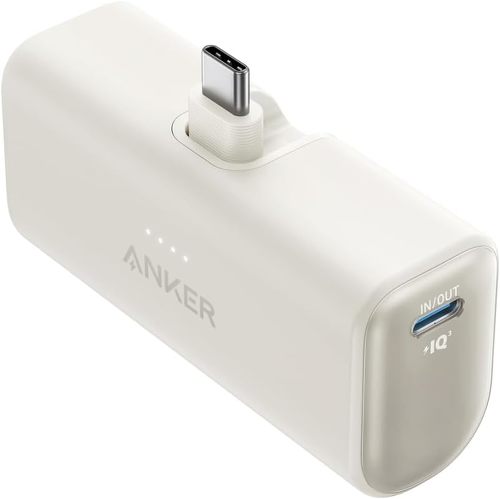 Anker Nano Power BankiBuilt-In USB-C Connectorj