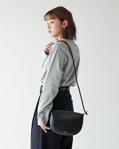 ヤーキ CROSS BODY BAG YH-653