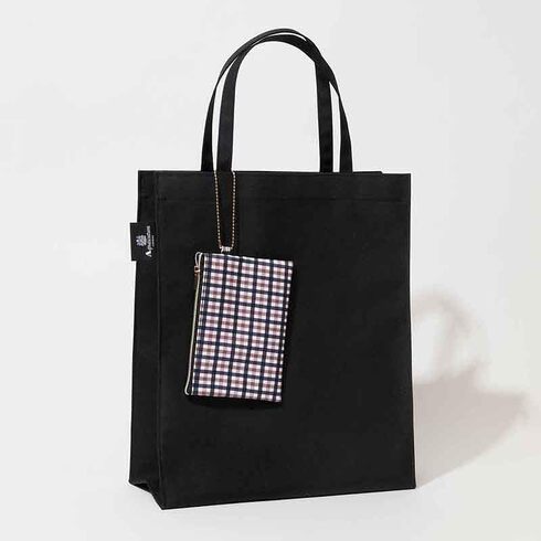 �󓇎Ёu�I�g�i�~���[�Y�v3��������