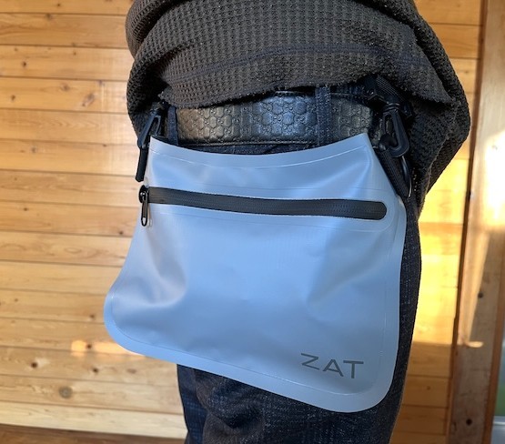 �x���g�ɑ���