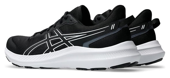 ランニングシューズ