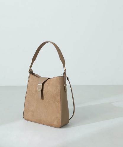 ナチュラルビューティベーシック ソーホーワンショルダーバッグ