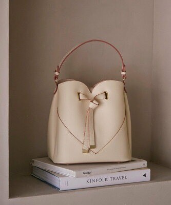 �r�X 2WAY�n�[�g�J�b�g�o�b�O