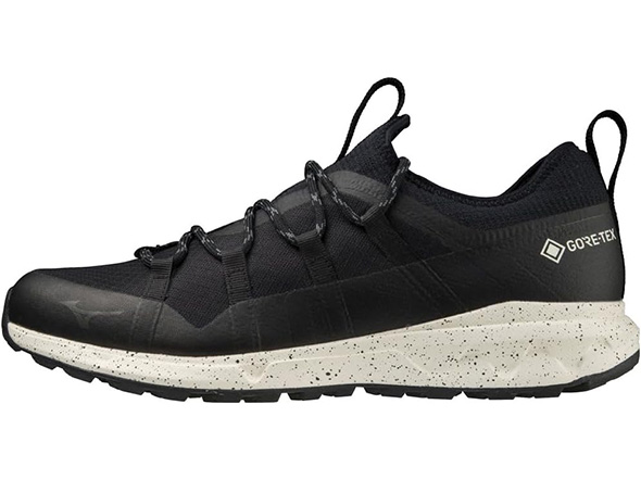 �X�j�[�J�[