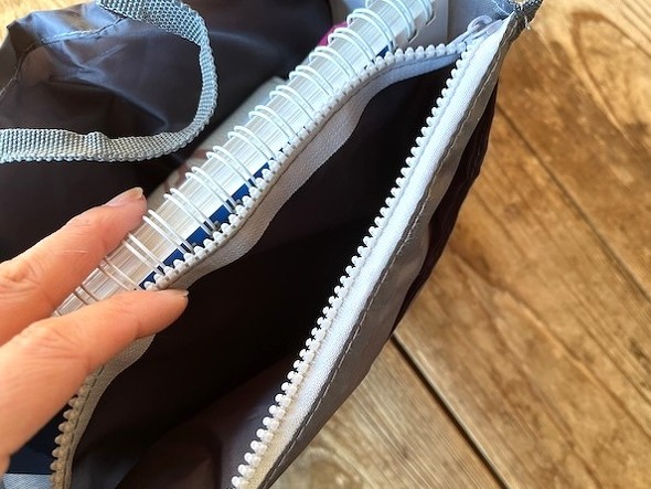 �t�@�X�i�[�t���̃|�P�b�g