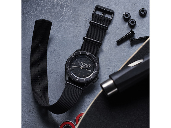 国産機械式腕時計