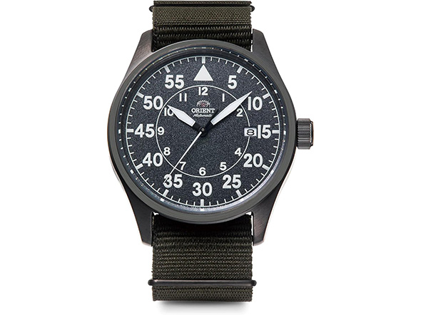 国産機械式腕時計