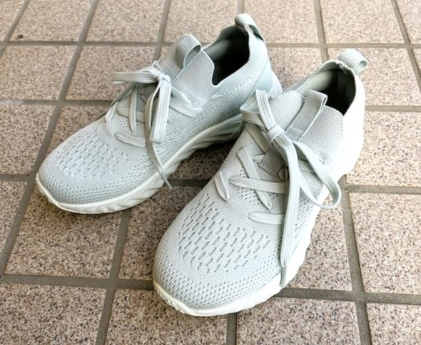 �A�X���V���[�Y �n�C�o�E���X