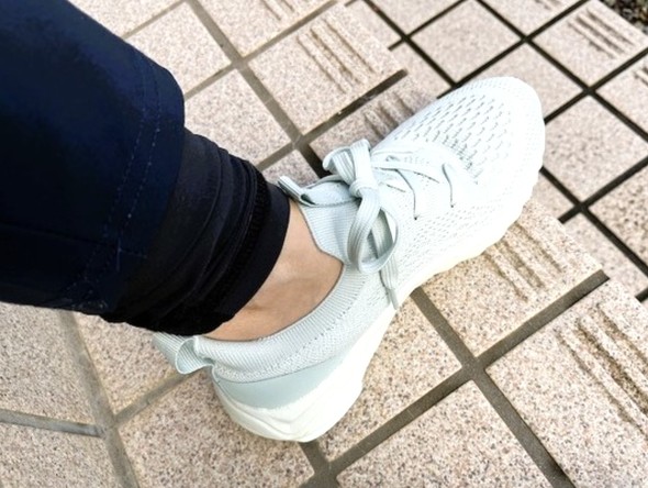 �N�b�V������������