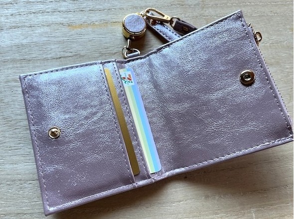 �����ɂ̓J�[�h��2������