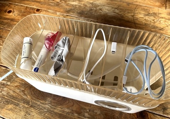 �������[