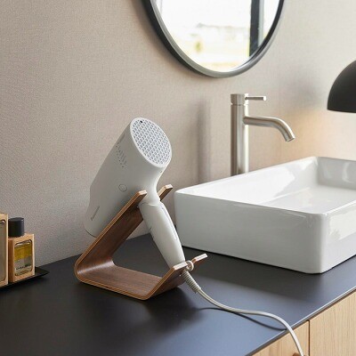 �R����� �h���C���[&�w�A�[�A�C�����X�^���h ����