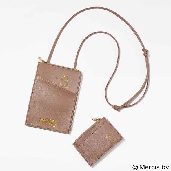 �󓇎ЁuGLOW�v6��������