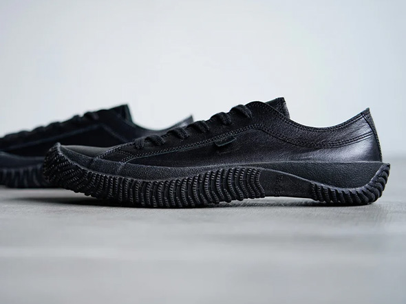 �X�j�[�J�[