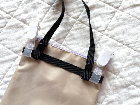 ショルダーストラップは取り外し可能
