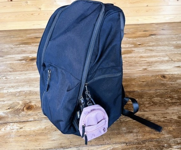 �����b�N�Ɏ��t������