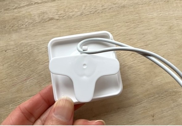 �ł��ς�ɃP�[�u���������|����