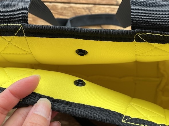 �{�^���Œ��g���B����