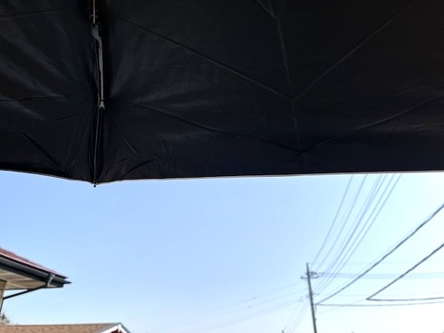 日差しや熱を遮ってくれる