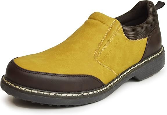 5000円以下で買えるトレッキングシューズ:キャプテンスタッグ「トレッキングシューズ 3E 幅広 2011」