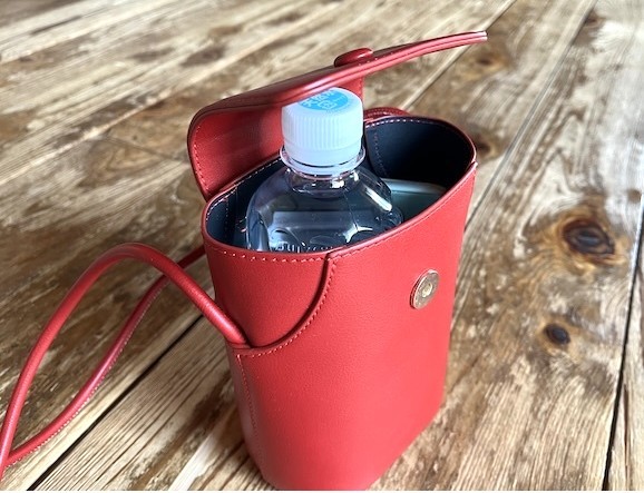 500ml�̃y�b�g�{�g��������ƃt���b�v���܂�Ȃ�