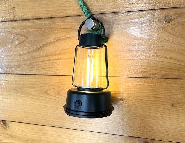 �n���h�����t���Ă���