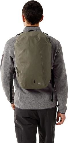 S*y様 【2025現行品】アークテリクス グランヴィル16 ARC'TERYX グランヴィル16 人気バックパックがフォーマル寄りに