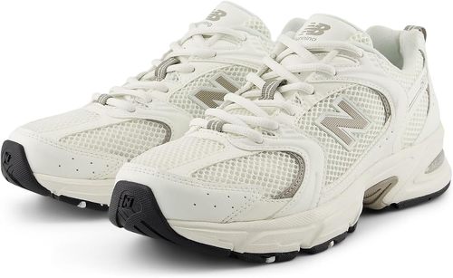 ニューバランス U530