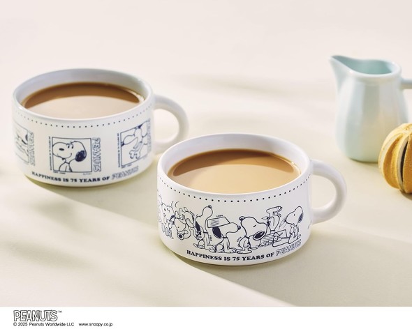 スヌーピーの豪華付録「磁器のマグカップ2個セット」が登場