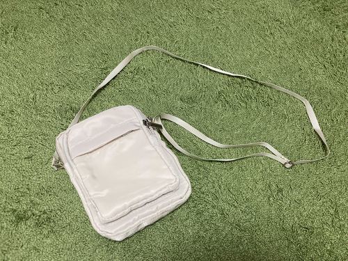 3COINS�́u�~�j�V�����_�[�o�b�O�v