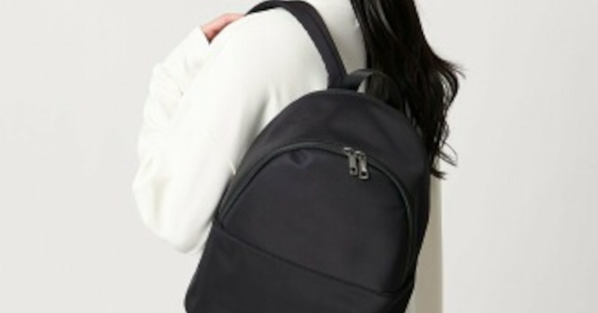 日常から小旅行まで使える「小さめ黒リュック」おすすめ3選【2025年9月
