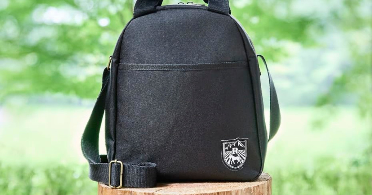 付録】本屋さんで買える「スゴイ付録バッグ」4選 星野リゾートの“超