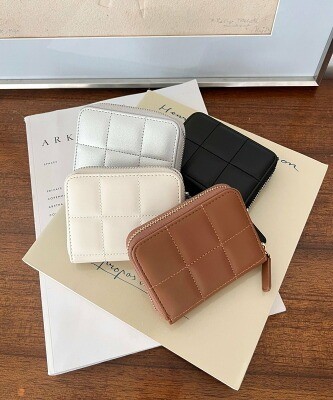 ���[���[�Y�t�@�[�� �J�[�h�~�j�T�C�t