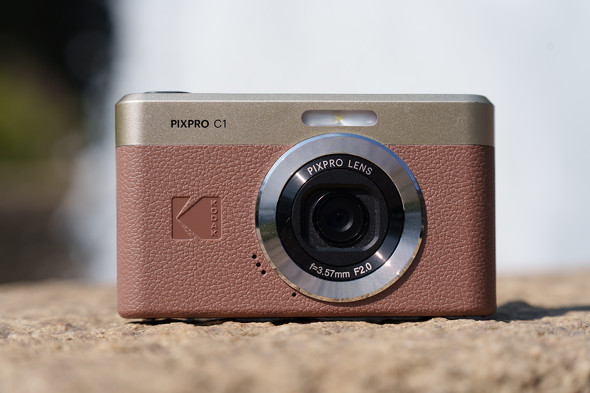 スマホでは撮れない風合いを楽しめる「エモいコンデジ」3選（1/5