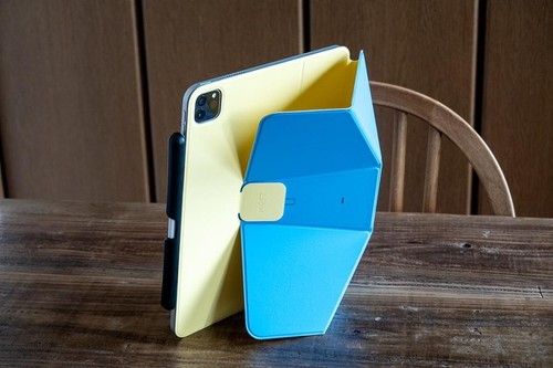 �c�u���̃R���e���c�{�����[�h