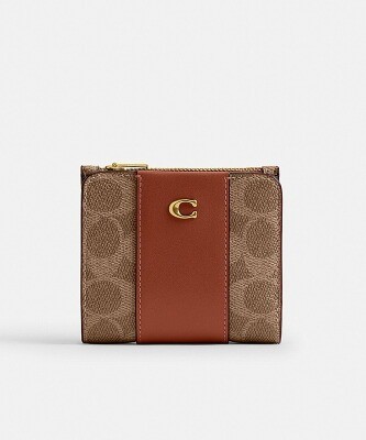 �R�[�` �G�b�Z���V���� �X���� �r���t�H�[���h �E�H���b�g�E�V�O�l�`���[ �L�����o�X