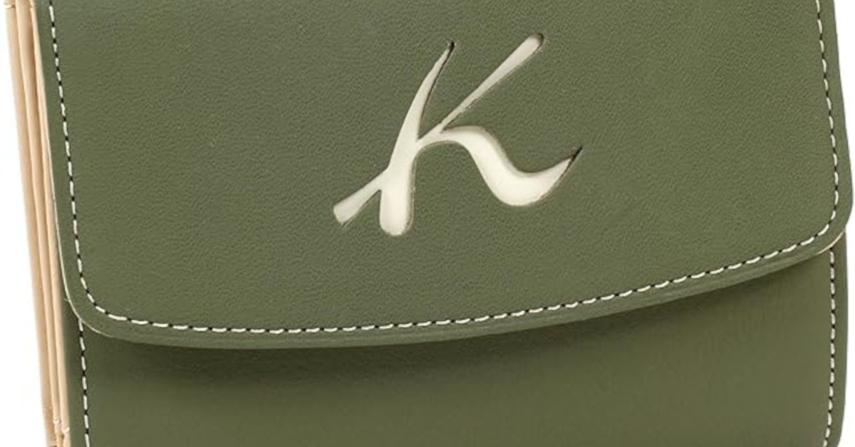 コンパクトだけど収納力のある「キタムラの二つ折り財布」おすすめ3選