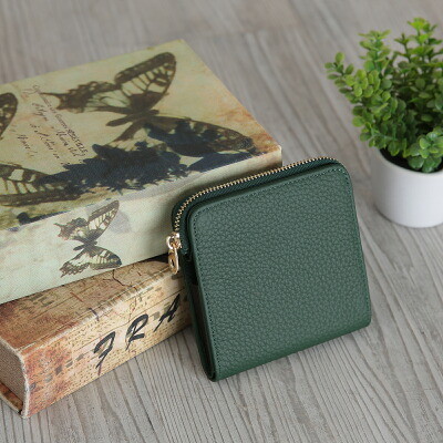 QUARE ��܂���z