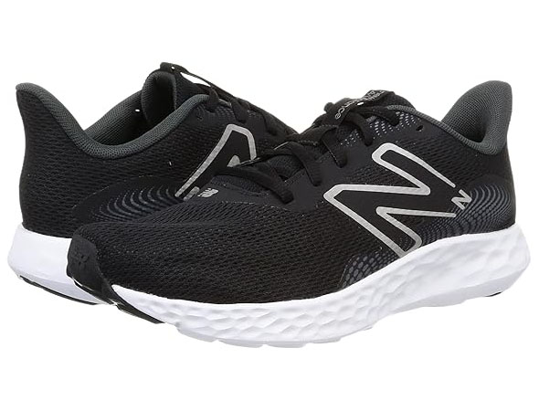 �����j���O�V���[�Y