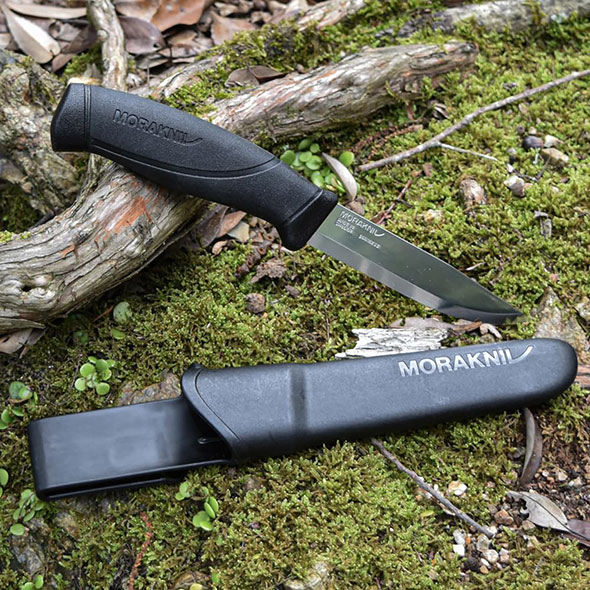 �A�E�g�h�A�i�C�t