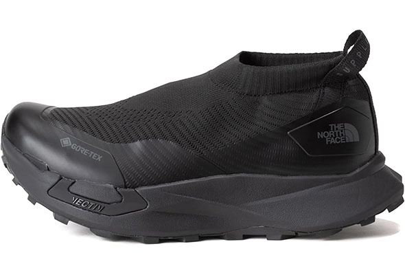 �X�j�[�J�[