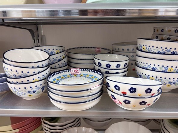 �k���u�����h�̐H��̂悤�ȁu�t�����[���`���[���b�v�V���[�Y�v