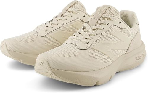 �j���[�o�����X Dynasoft UA800 v1