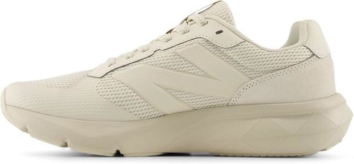 �j���[�o�����X Dynasoft UA800 v1