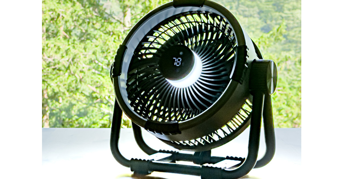 夏の車中泊を快適に！おすすめ充電式扇風機