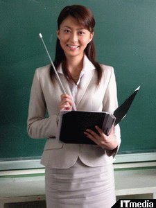 小林麻央さんが美人女教師に 脳力トレーナー ポータブル Cm撮影現場に潜入 ねとらぼ