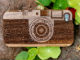 レトロかわいい木製のカメラ型iPhoneケース